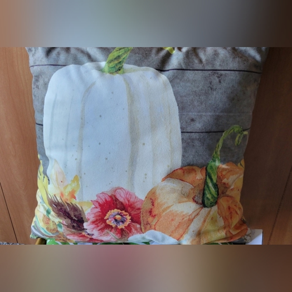 19-in square harvest pillow